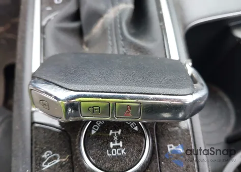 2023 Kia Sportage Lx z USA, uszkodzony, nr VIN KNDPUCAF2P7039181